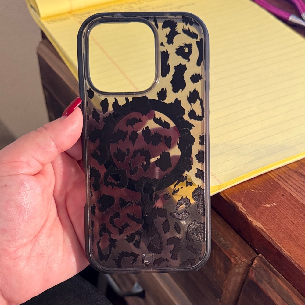 BodyGuardz Leopard Print Phone Case - Black